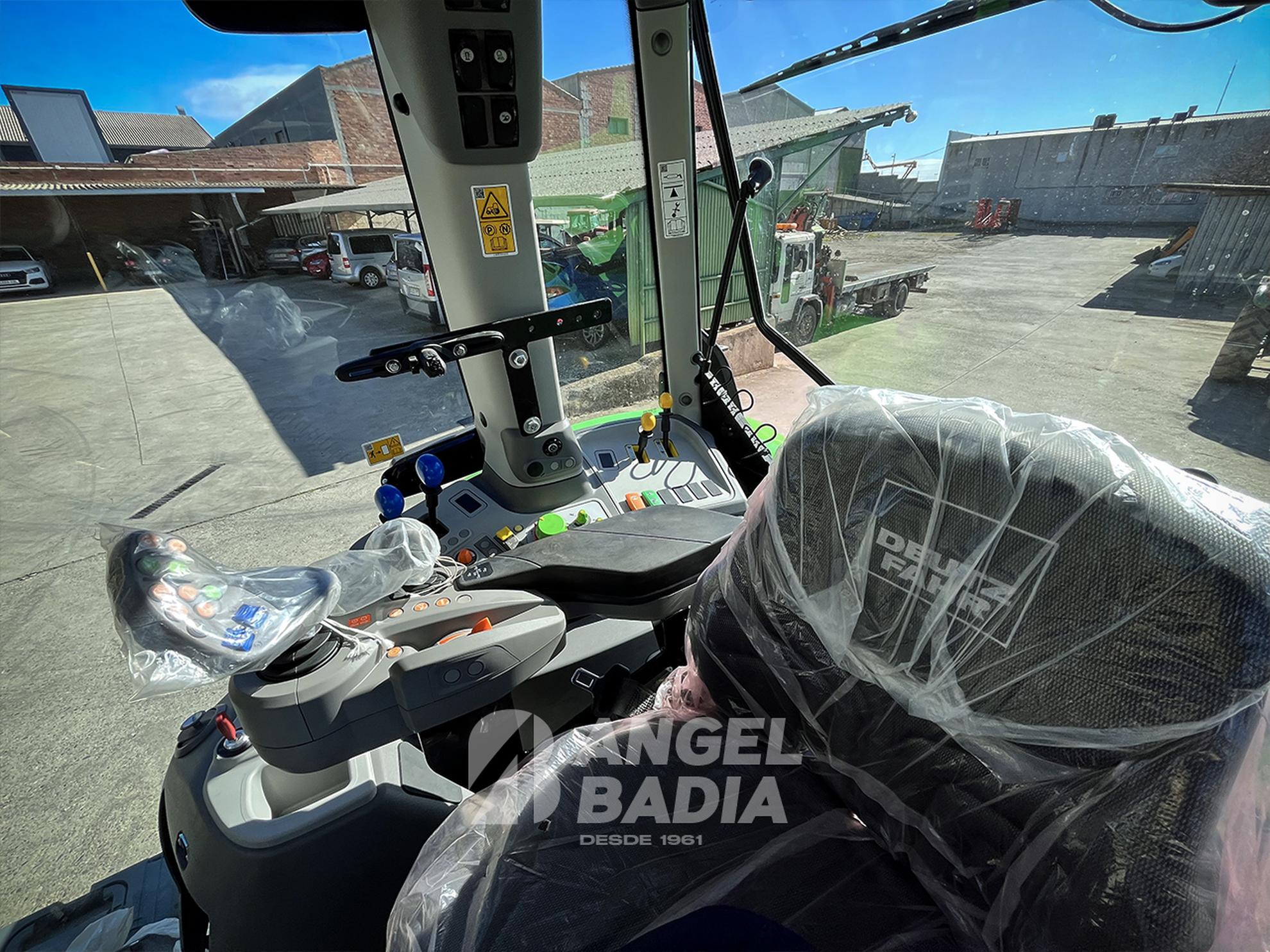 DEUTZ-FAHR 6160 RC SHIFT Slider Image