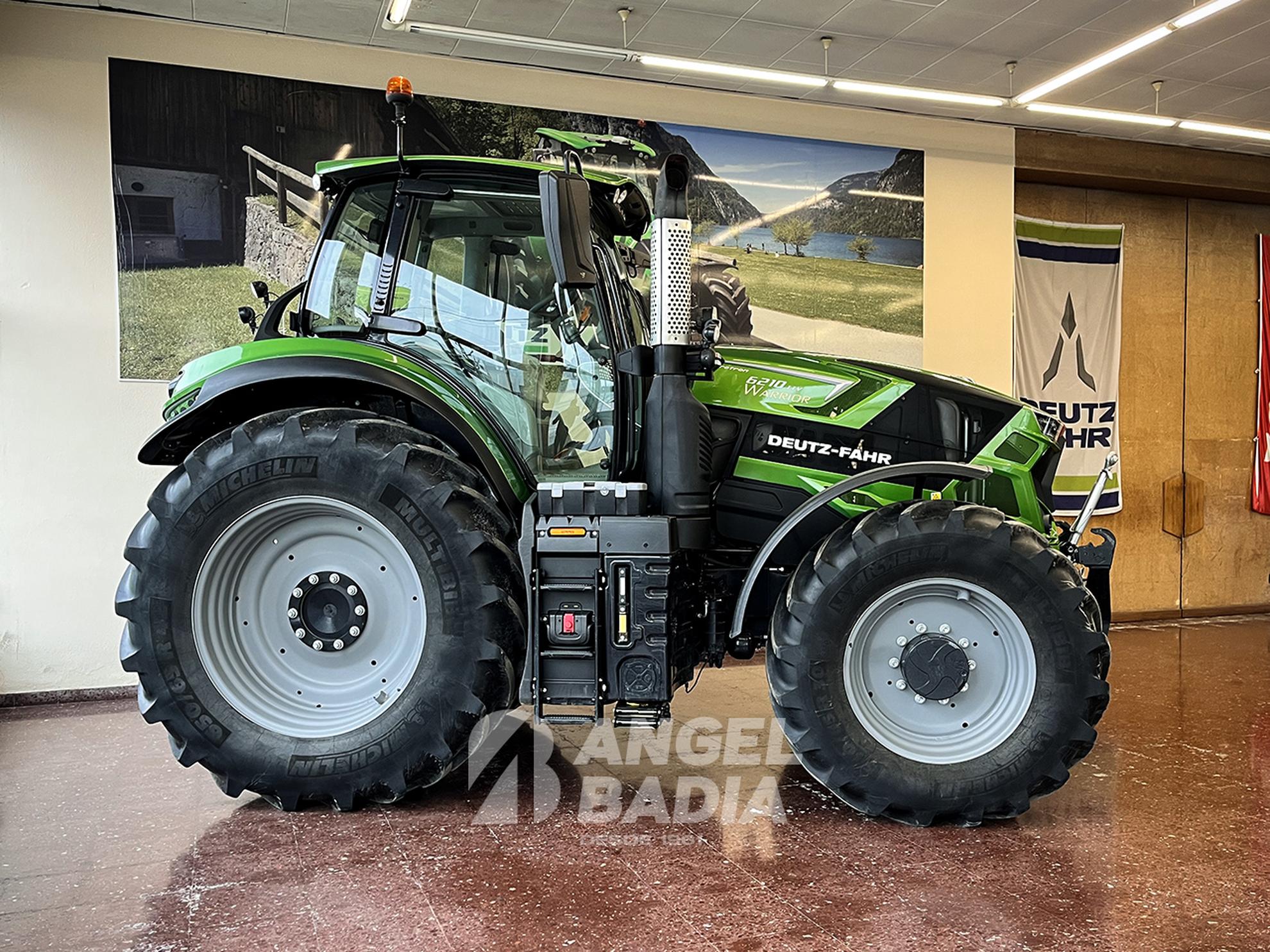 DEUTZ-FAHR 6210 TTV "Warrior" Edition Slider Image