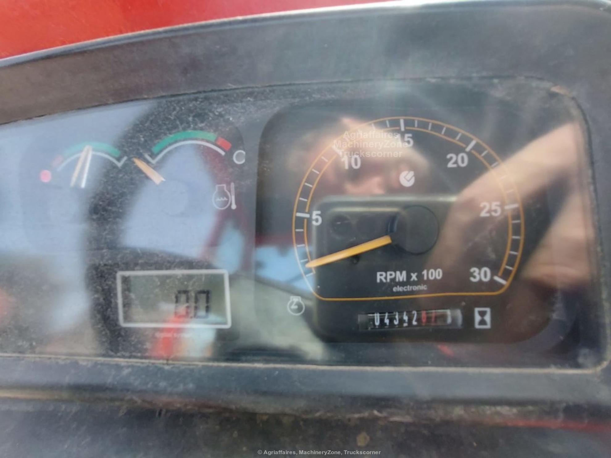 Goldoni QUASAR 90 H Slider Image