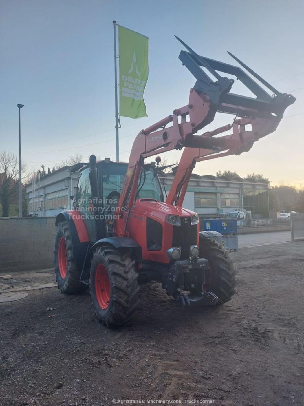 Kubota M 110 GX Slider Image