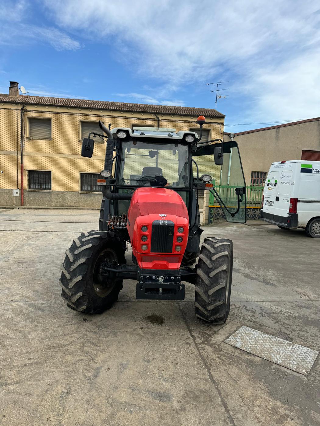 SAME DORADO 100 Slider Image