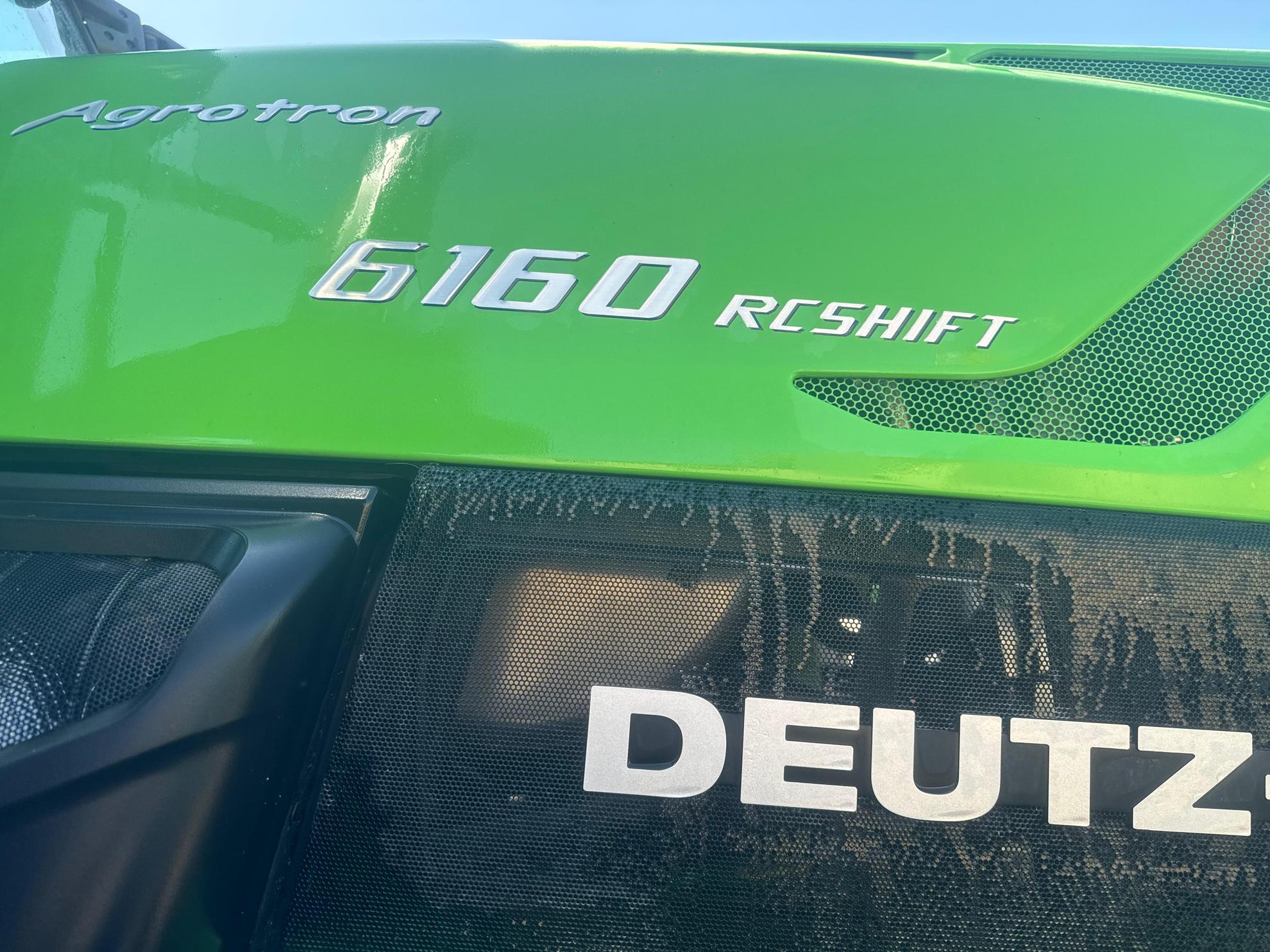 Tractor DEUTZ-FAHR Agrotron 6160 RCSHIFT Slider Image