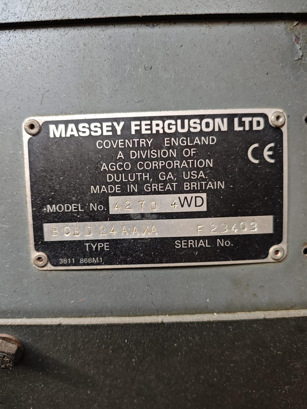 MASSEY FERGUSON 4270 Slider Image