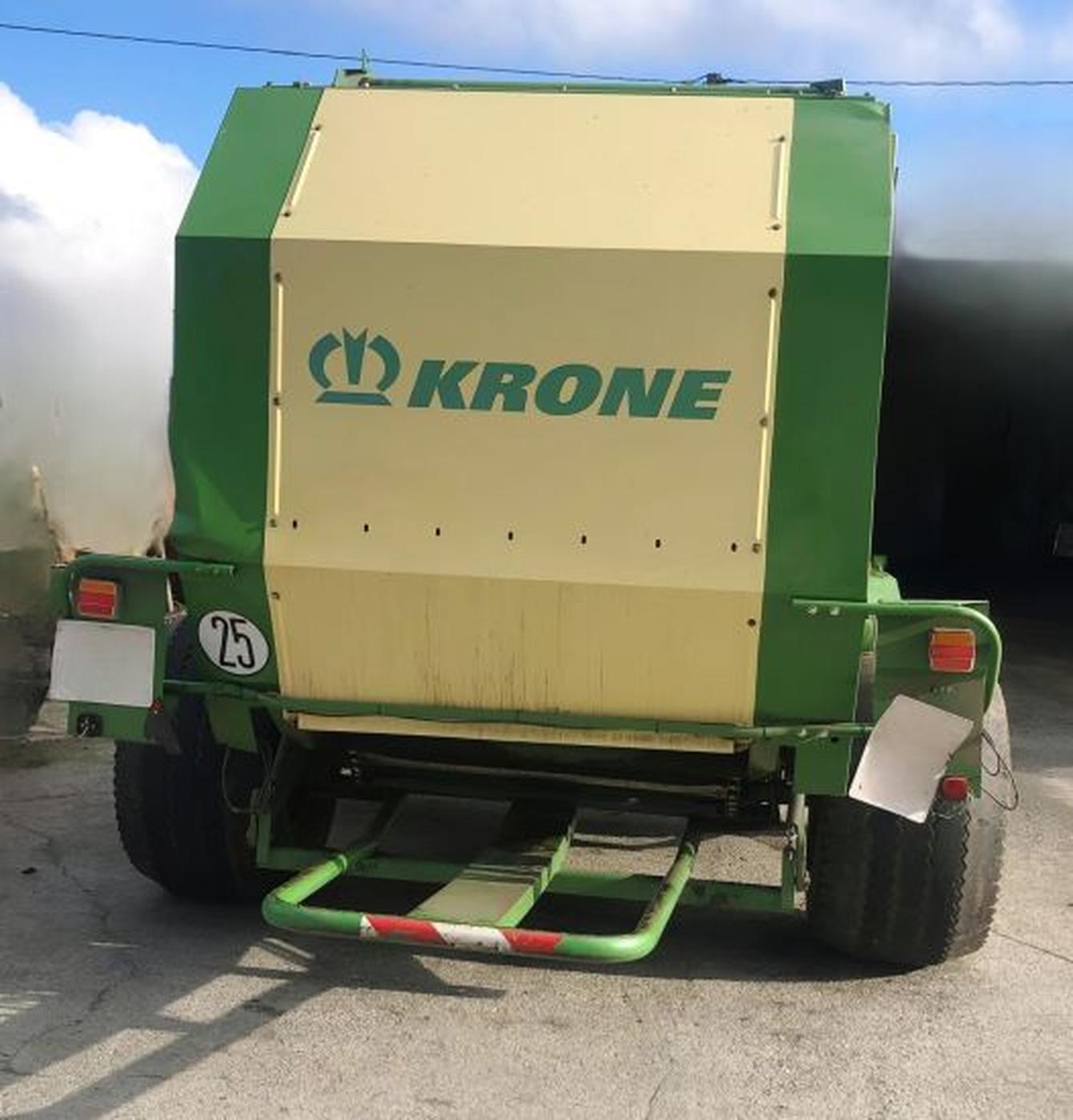 ROTOEMPACADORA KRONE VARIO PACK 1500 Slider Image