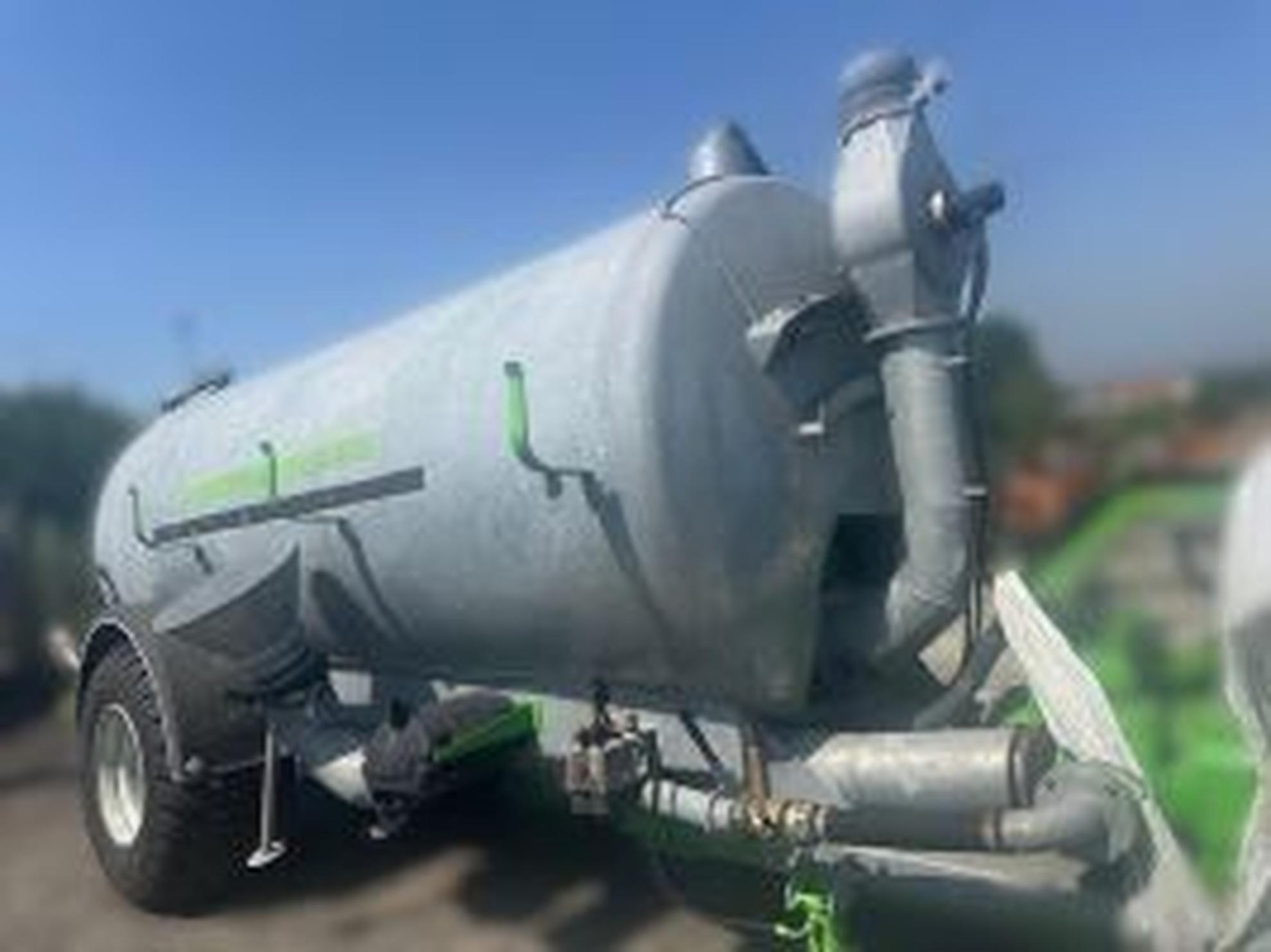 CISTERNA COVESA 10.000L. CON CAÑÓN