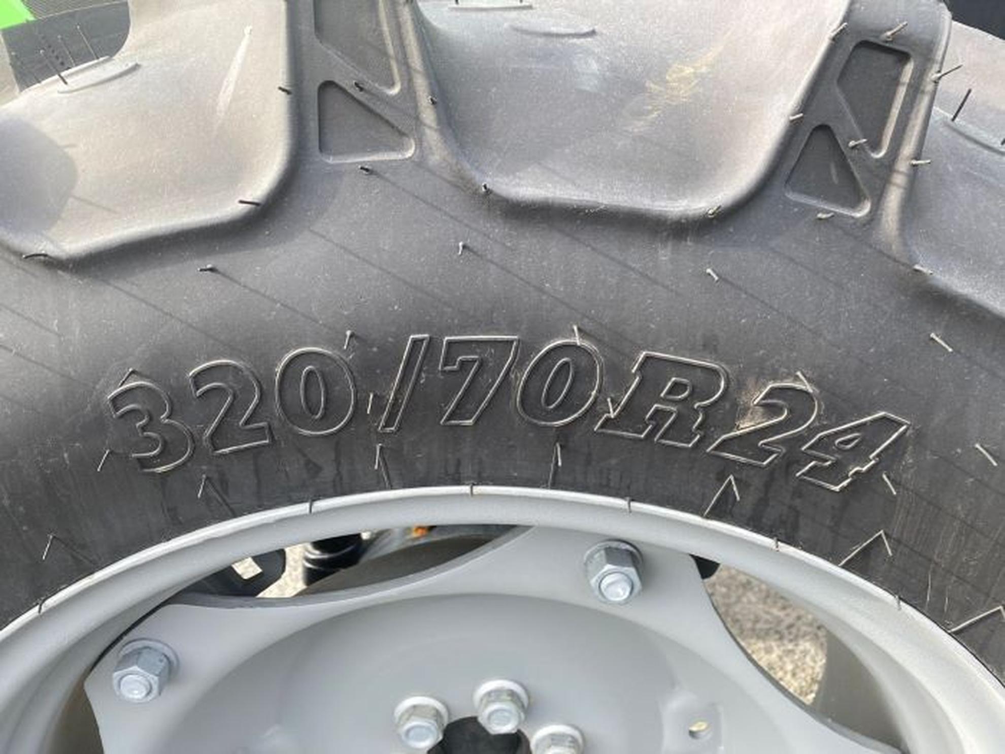 RUEDAS AGRICOLAS Slider Image