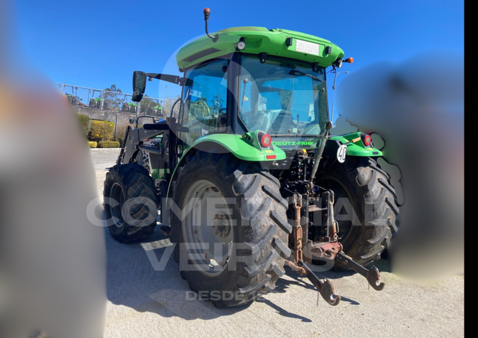 Deutz Fahr 5110 con pala Slider Image