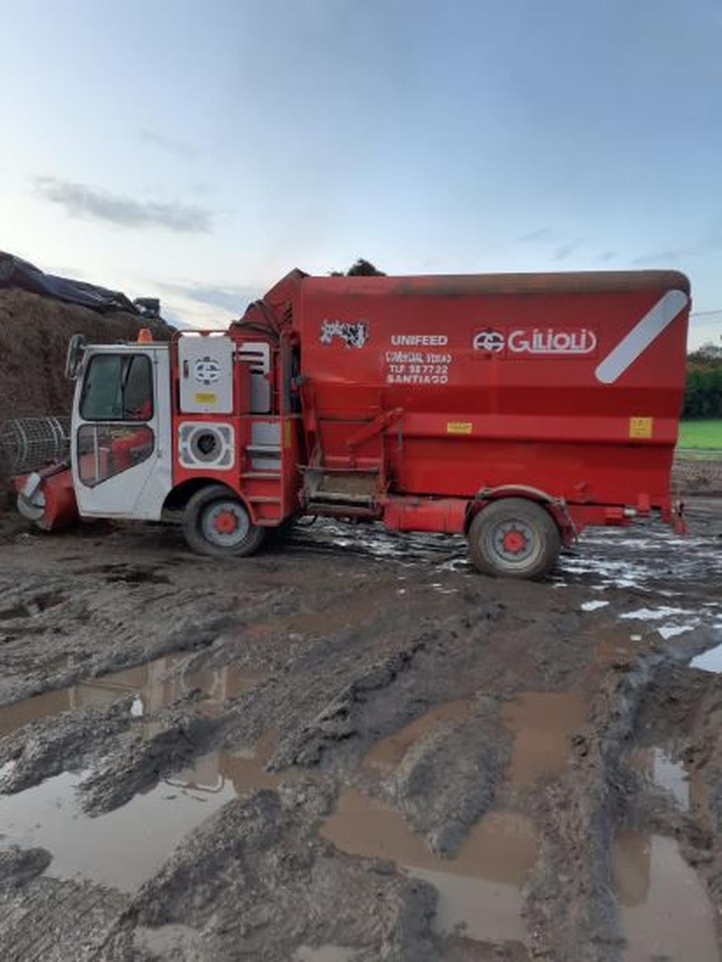 CARRO MEZCLADOR GILIOLI - 14 METROS Slider Image