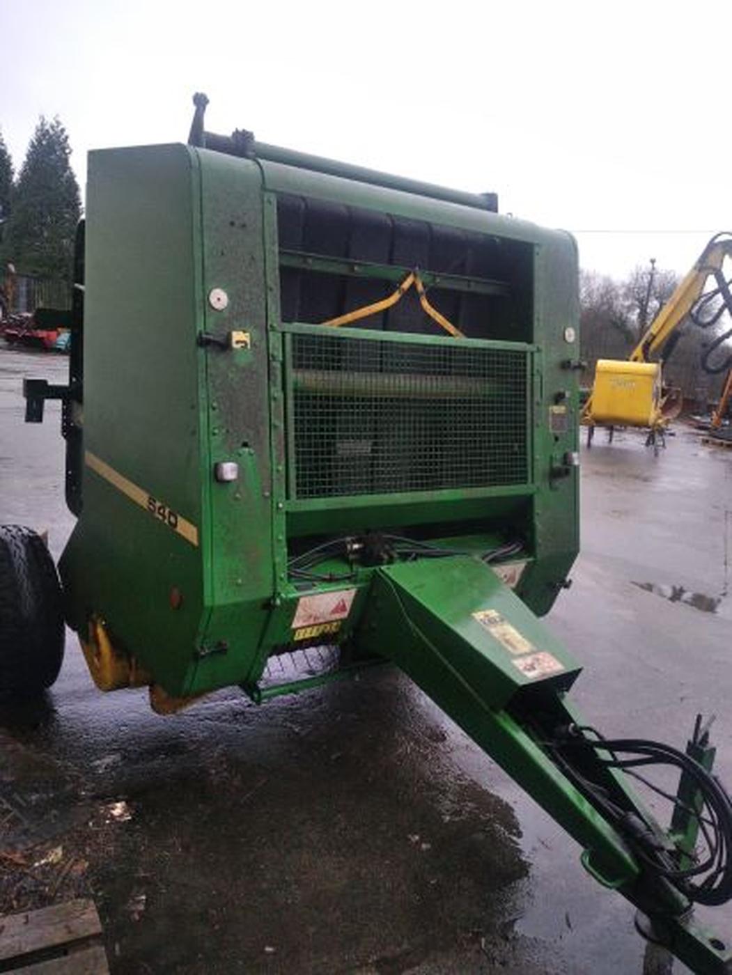 ROTOEMPACADORA JOHN DEERE 540 Slider Image