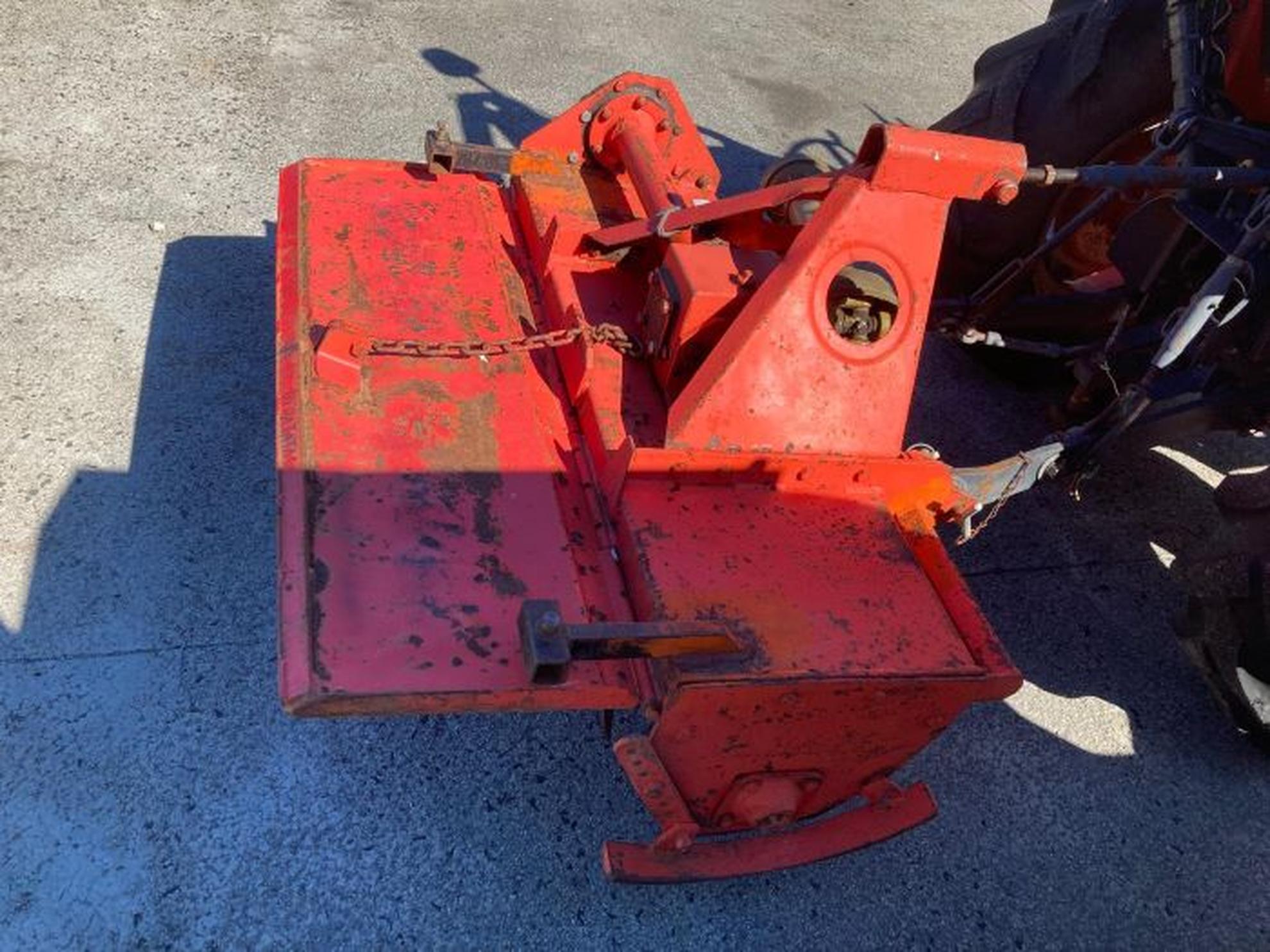 FRESADORA AGRATOR AV-1550 Slider Image