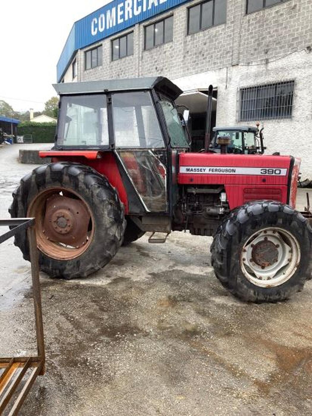 Massey Ferguson 390-E Slider Image