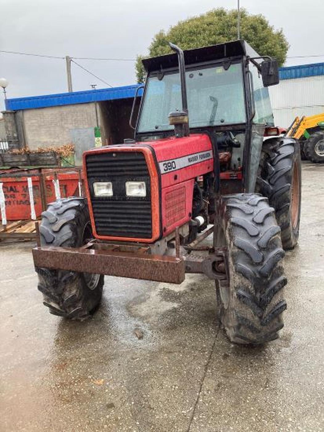 Massey Ferguson 390-E Slider Image