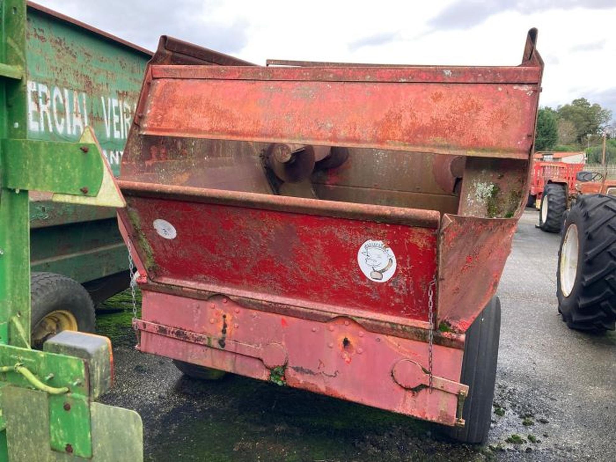 CARRO MEZCLADOR ARRASTRADO ZAGO KING 7 SD Slider Image