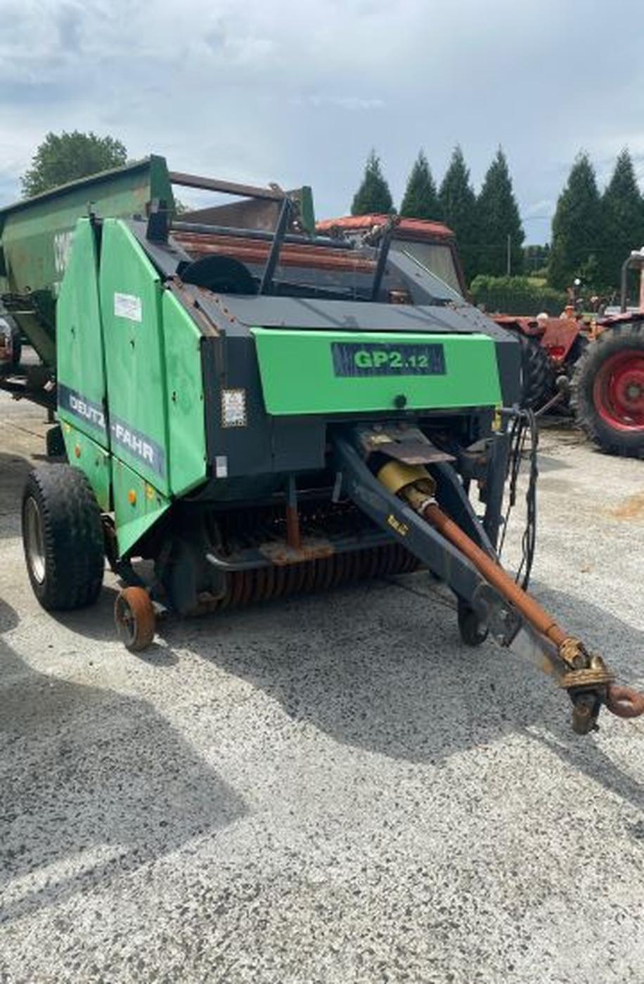 ROTOEMPACADORA DEUTZ FAHR GP 2.12 Slider Image