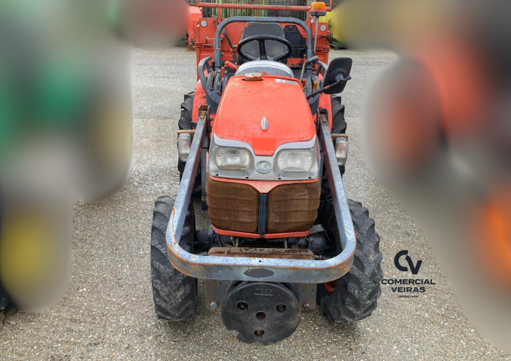 KUBOTA 2530DB Slider Image