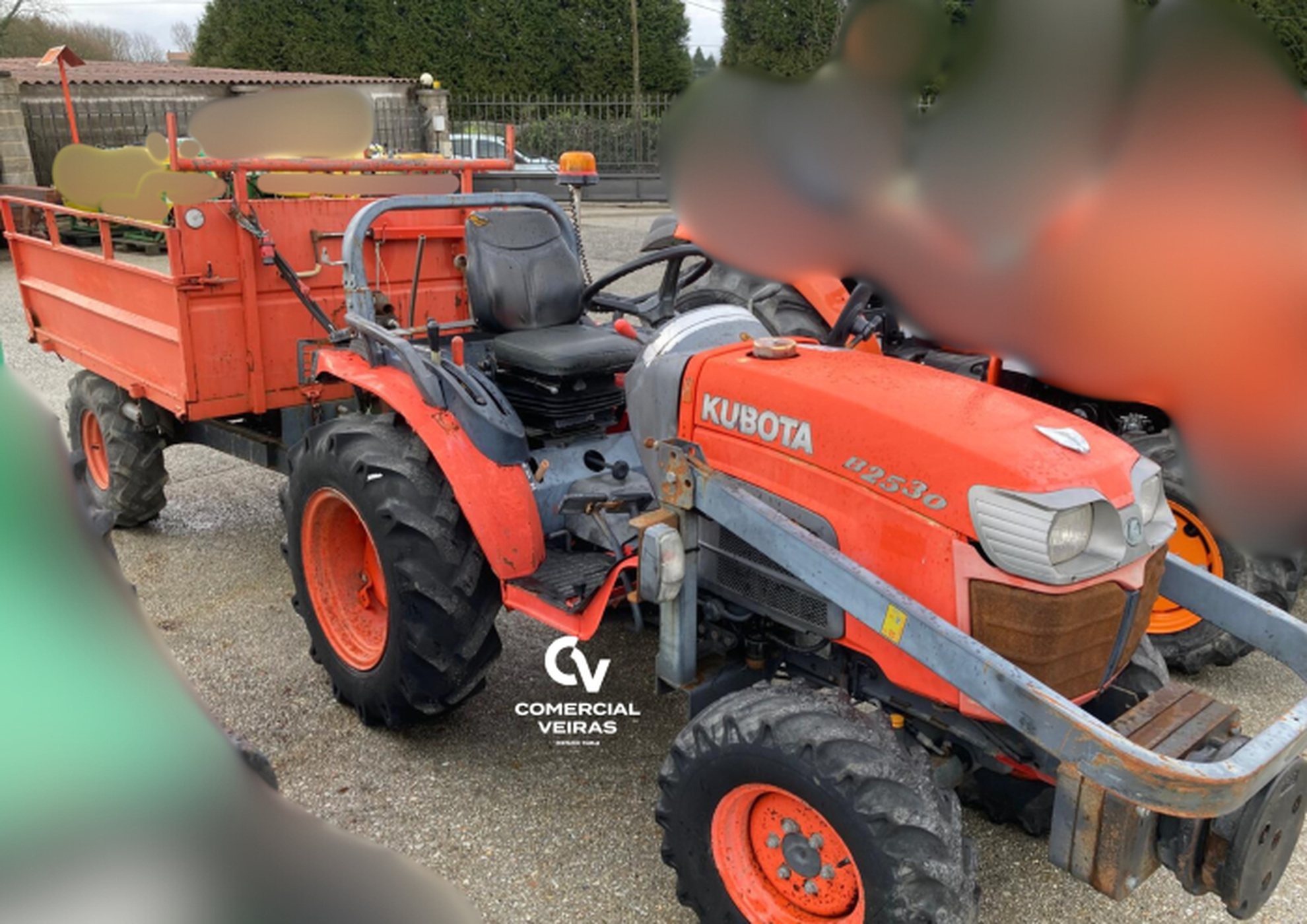 KUBOTA 2530DB Slider Image