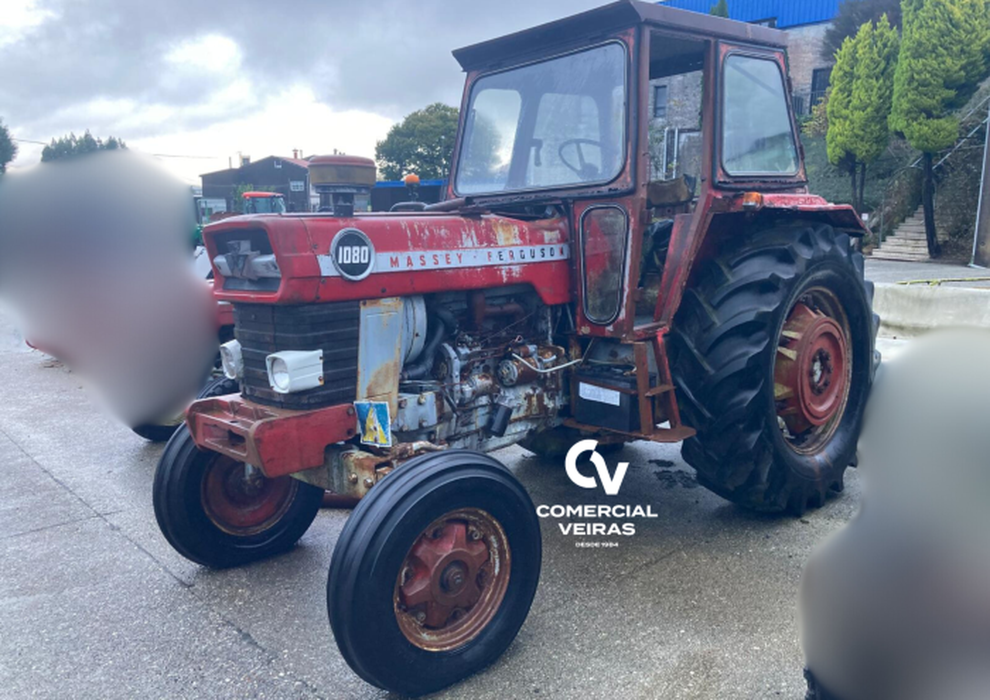 MASSEY FERGUSON 1080 ST Slider Image