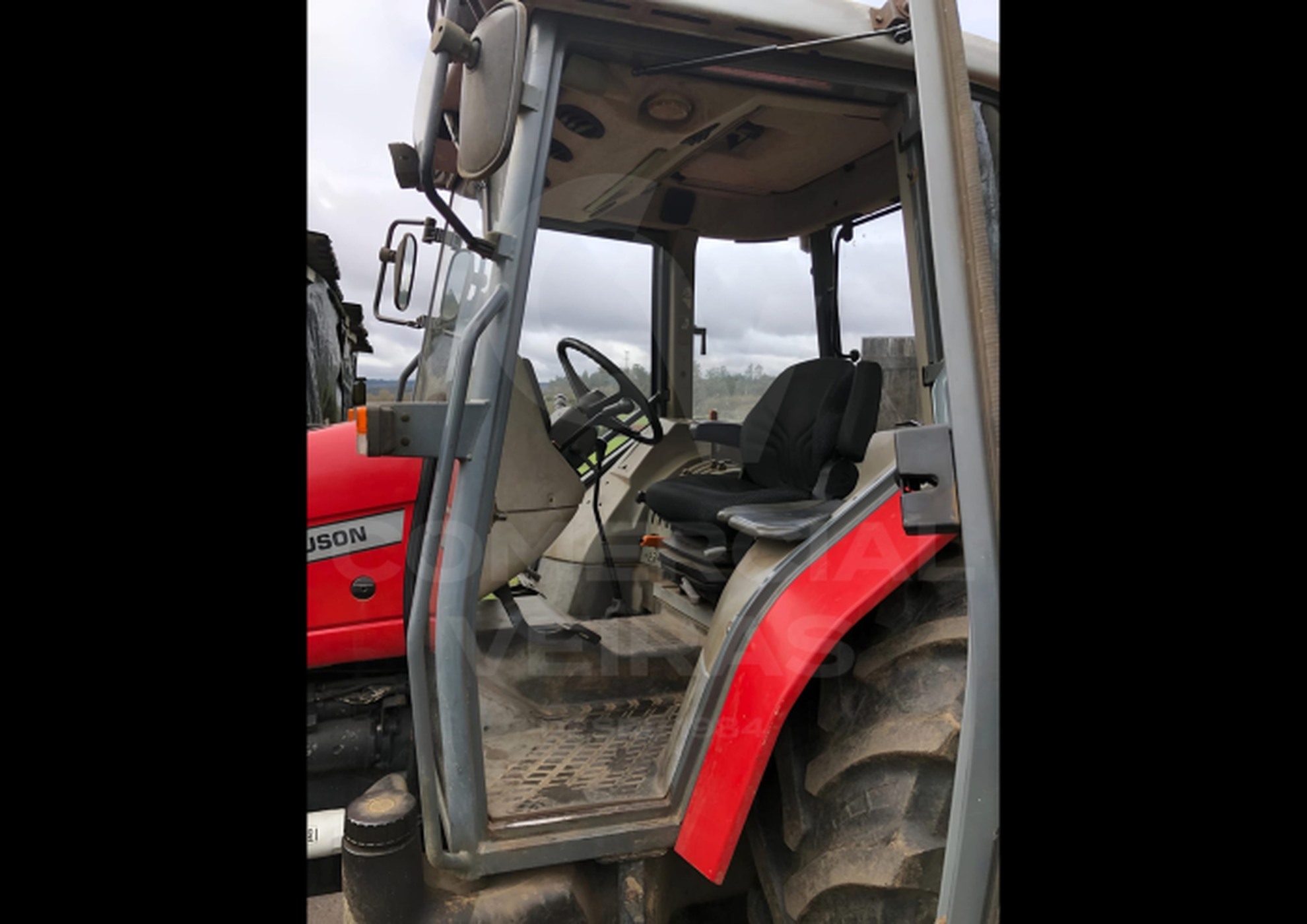 MASSEY FERGUSON 4245.4 Slider Image