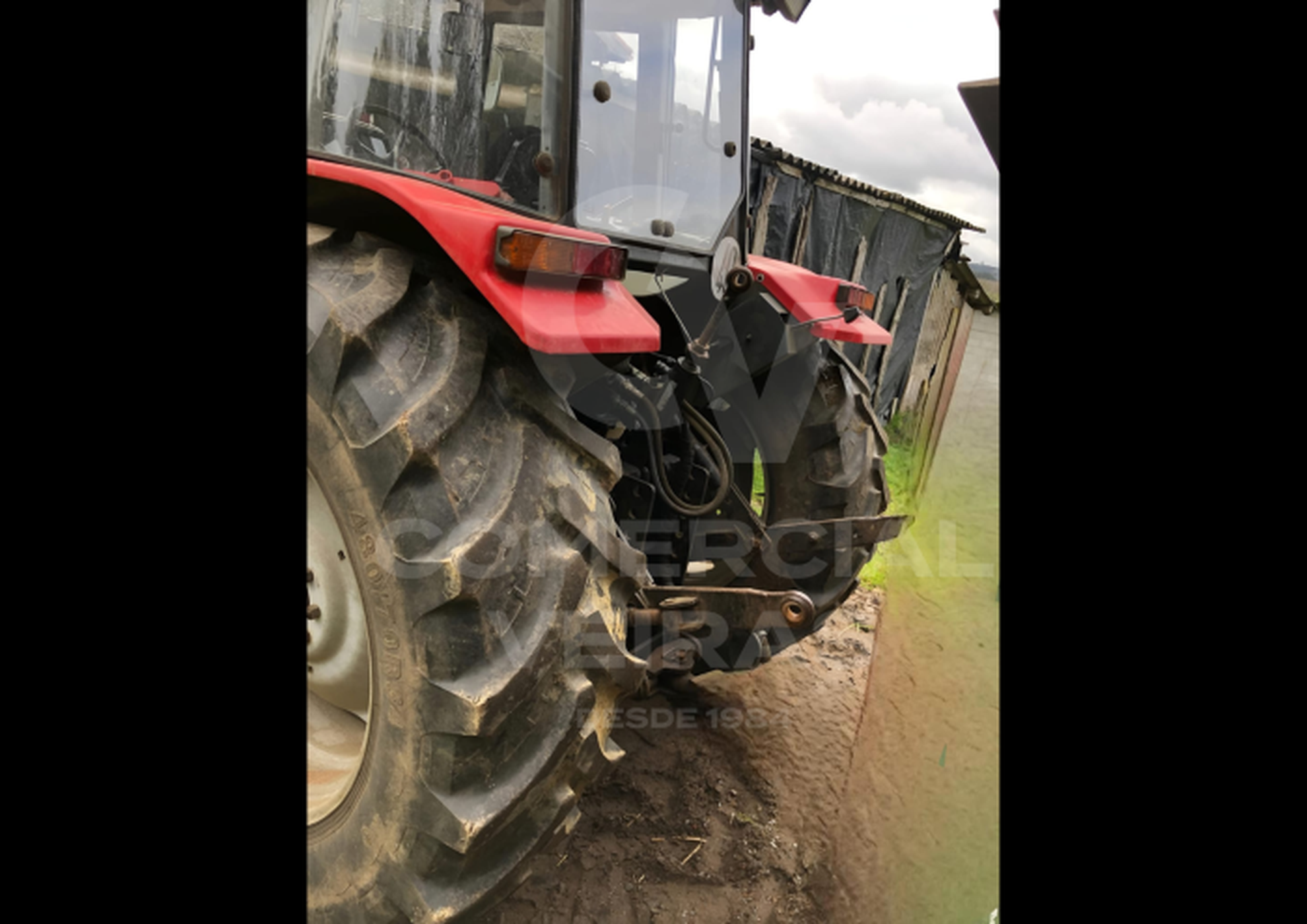 MASSEY FERGUSON 4245.4 Slider Image