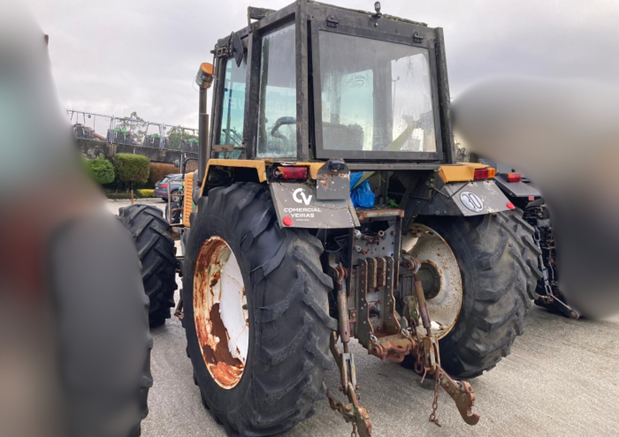 RENAULT 110-14 DT Slider Image