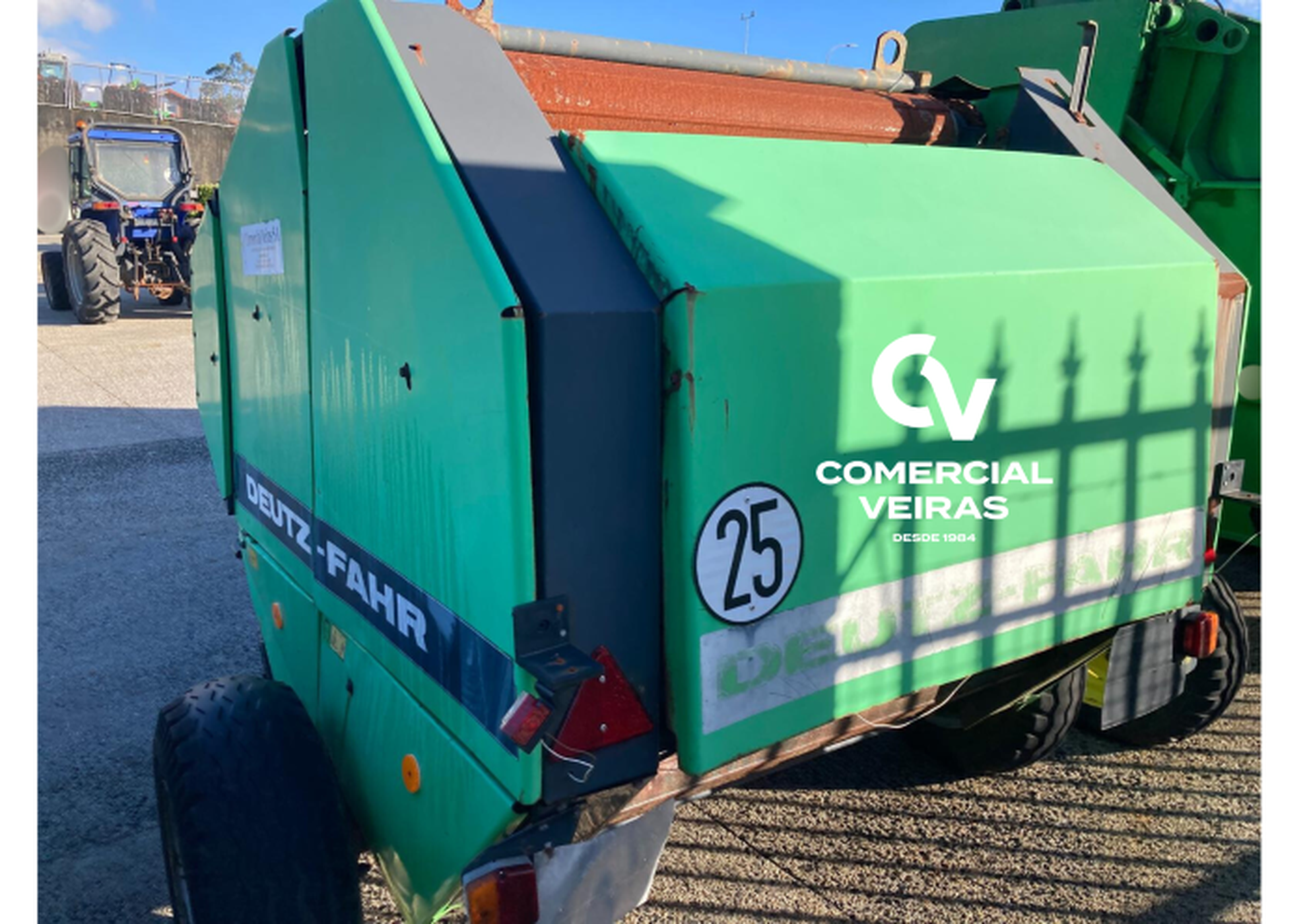 ROTOEMPACADORA DEUTZ FAHR GP 2.12 Slider Image