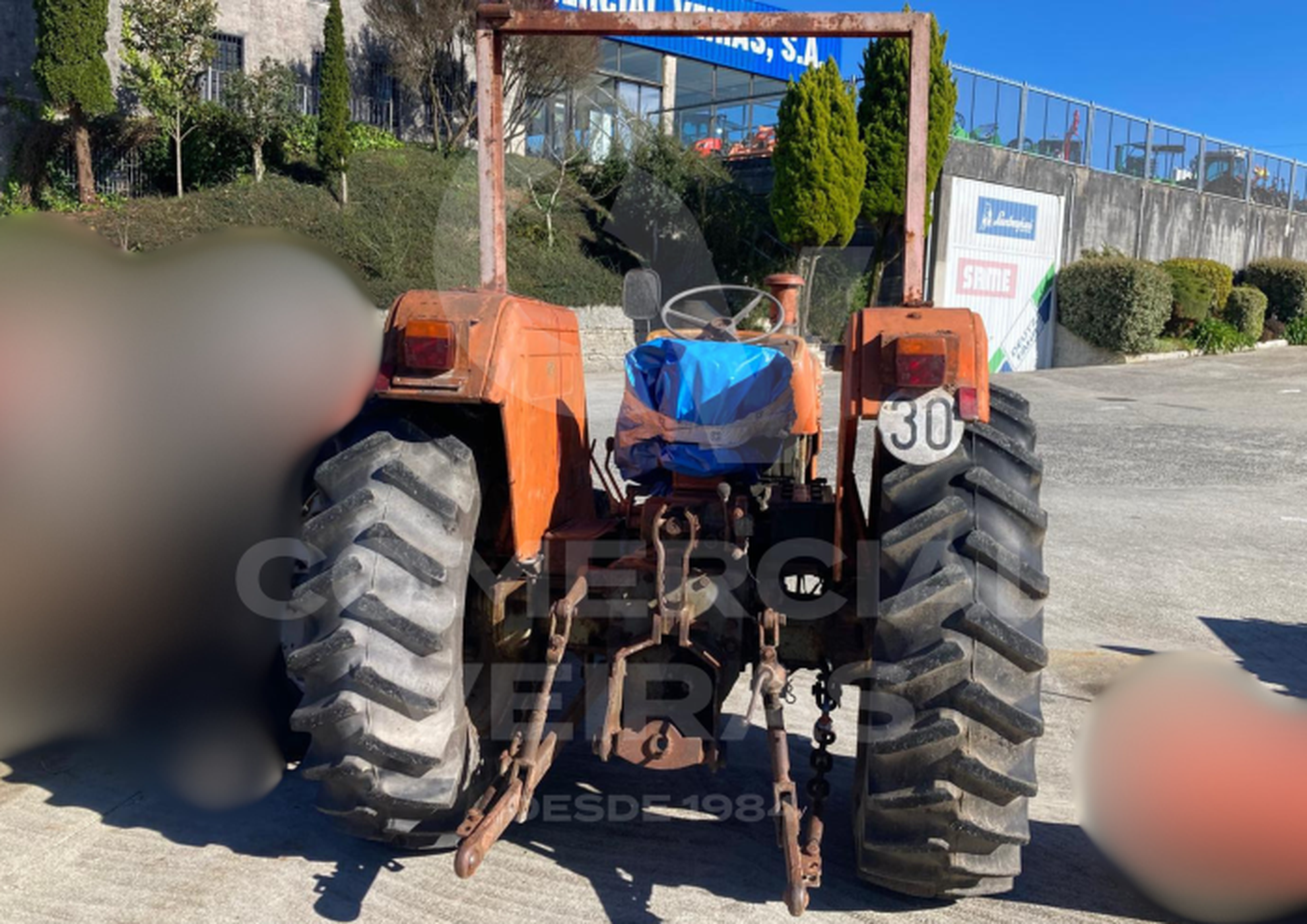 Barreiros 5055 Slider Image