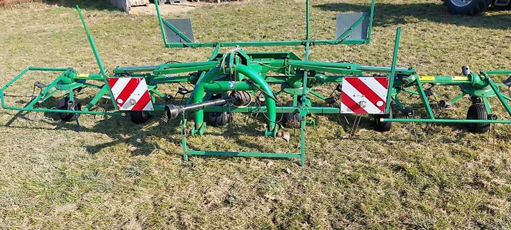 Kuhn GF 6401 MH Slider Image