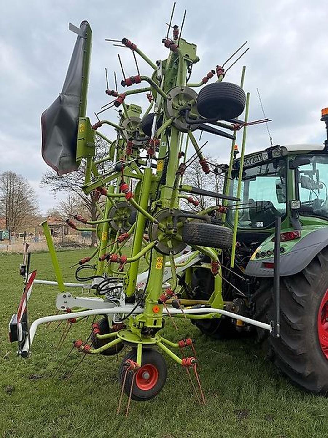Claas Volto 1100 G55 Slider Image